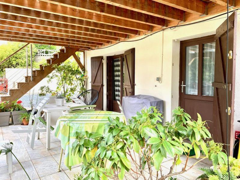 Charmant F1 Avec Terrasse Et Vue Sur Jardin Arbore - Fraicheur Naturelle Du Rez De Jardin - Parking Bellerive-sur-Allier Eksteriør bilde